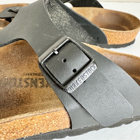 Birkenstock Gizeh Sandals Womens Size 41 Size 10-10.5 Black Birko-Flor T Strap - Picture 5 of 16